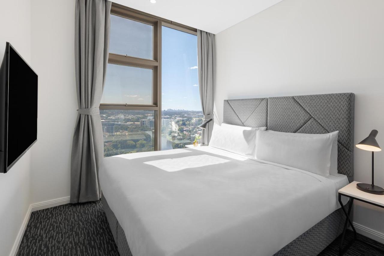 Meriton Suites George Street, Parramatta ซิดนีย์ ภายนอก รูปภาพ