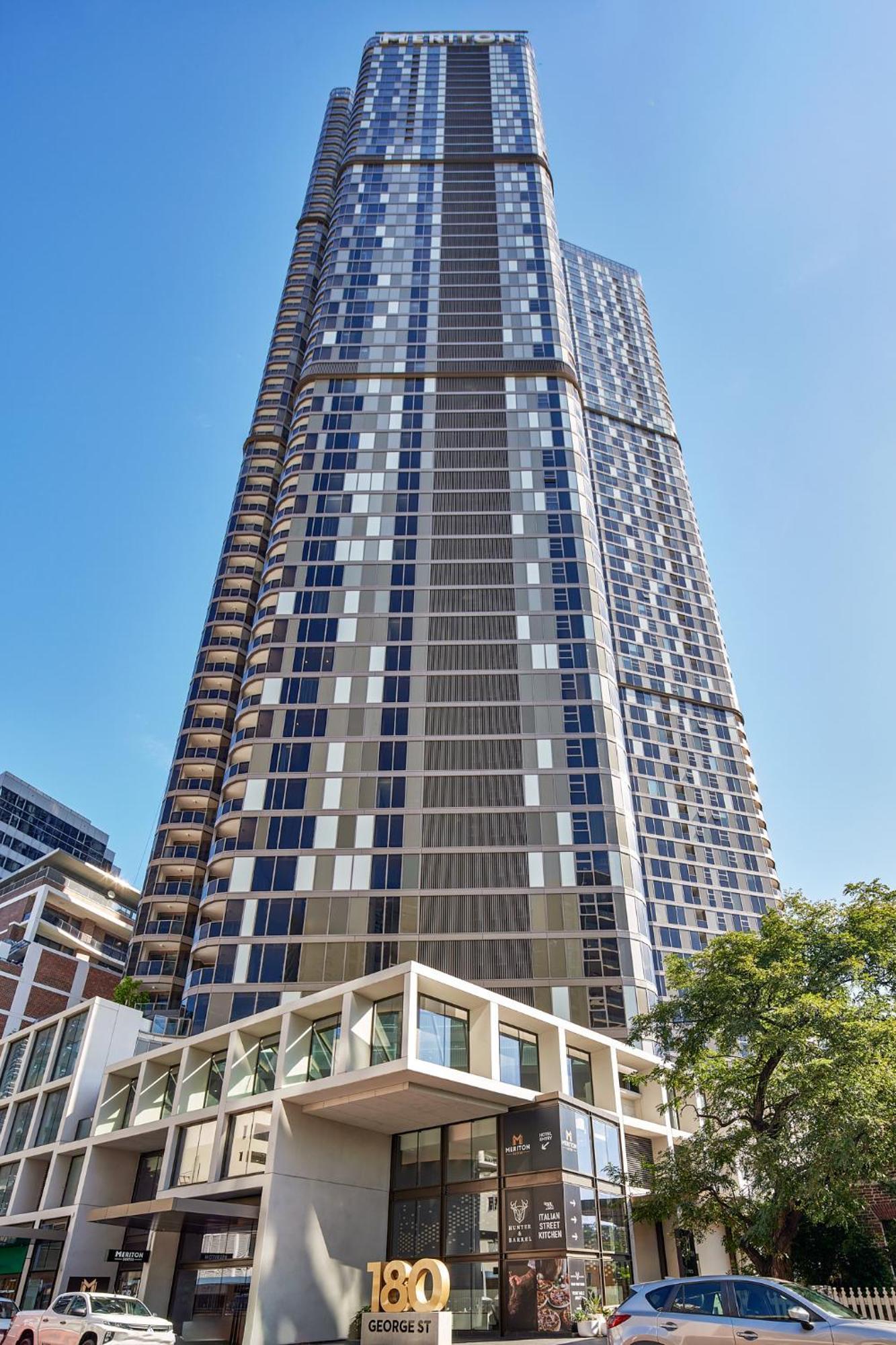 Meriton Suites George Street, Parramatta ซิดนีย์ ภายนอก รูปภาพ