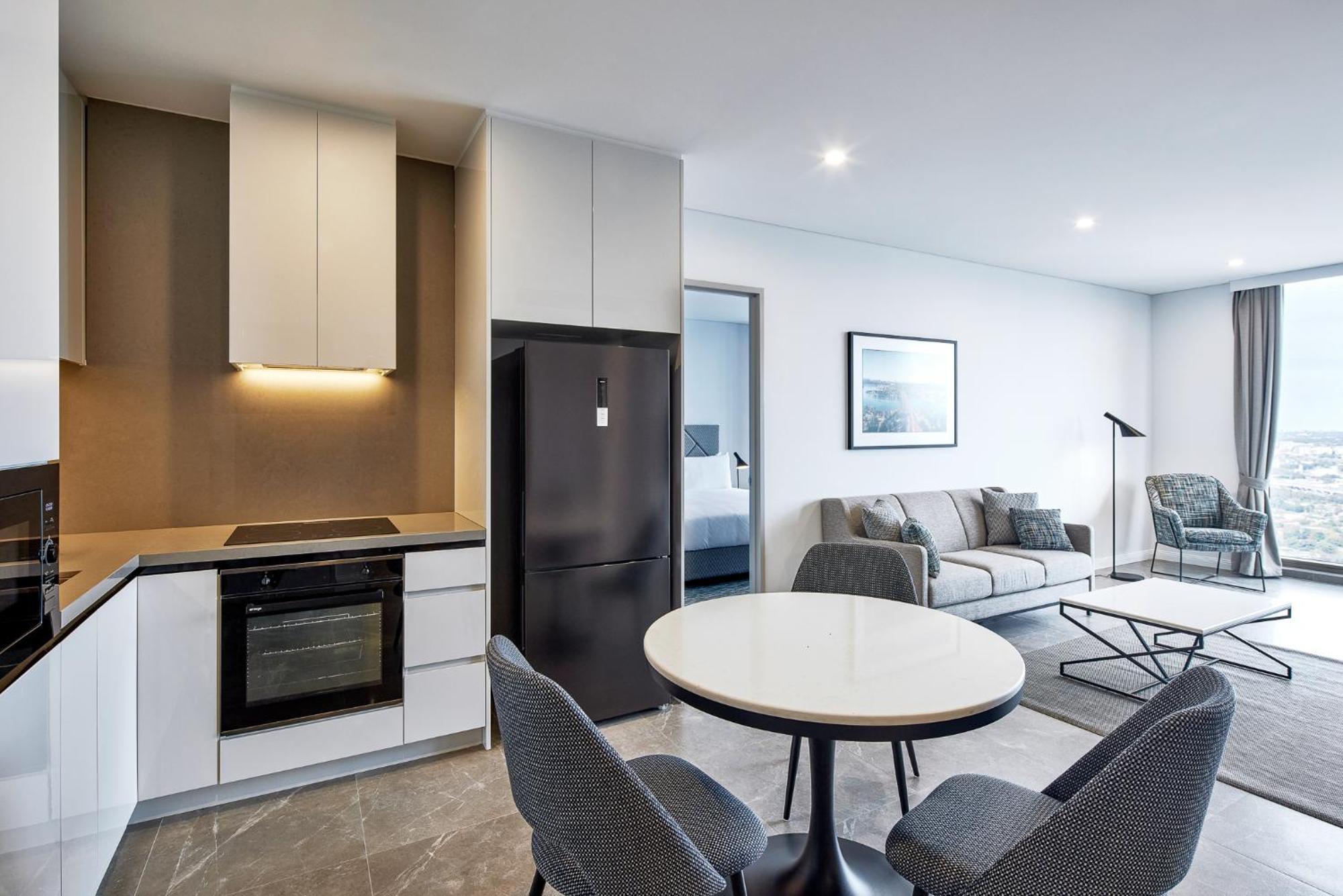 Meriton Suites George Street, Parramatta ซิดนีย์ ภายนอก รูปภาพ